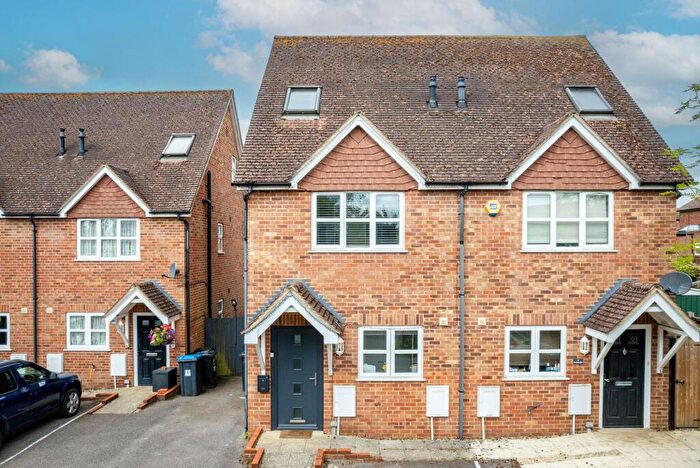 3 Bedroom Semi-Detached House For Sale In Orchard Lane, Godstone, RH9
