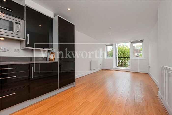 1 Bedroom Apartment To Rent In Malvern Road, London, NW6
