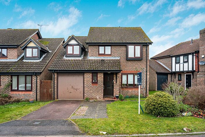 4 Bedroom Detached House For Sale In Ballard Chase, Abingdon, OX14