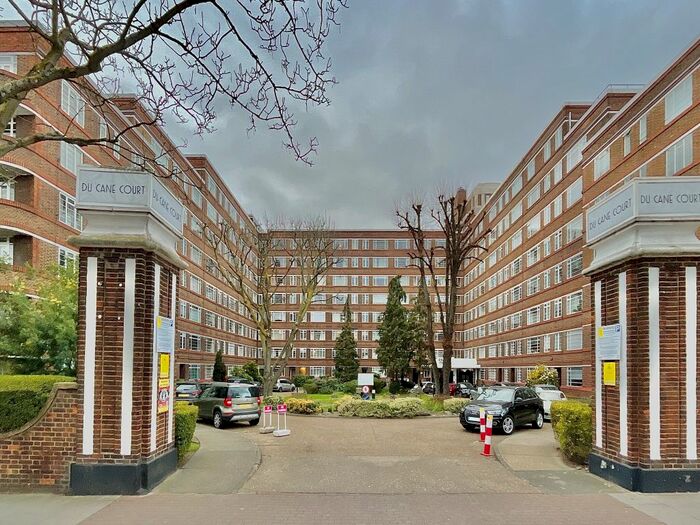 1 Bedroom Flat To Rent In Balham High Road, London, SW17