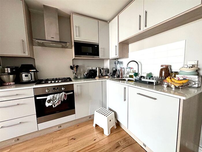 2 Bedroom Flat To Rent In Cavalier Close, Wallington, SM6