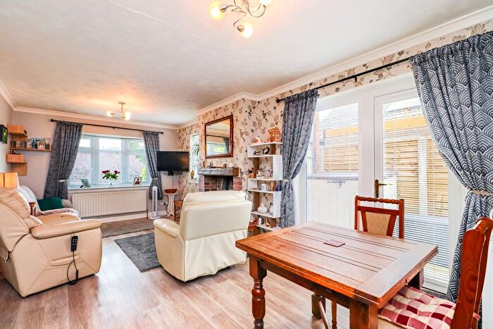 2 Bedroom Detached Bungalow For Sale In Thurstonfield, Carlisle, CA5