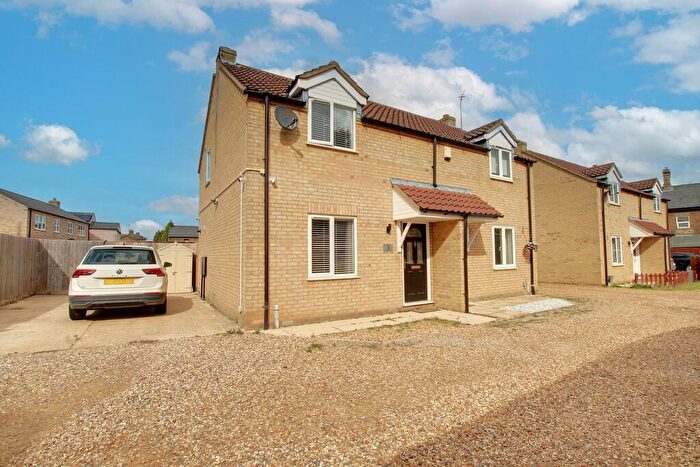 2 Bedroom Semi-Detached House For Sale In Joshua Close, Chatteris, PE16