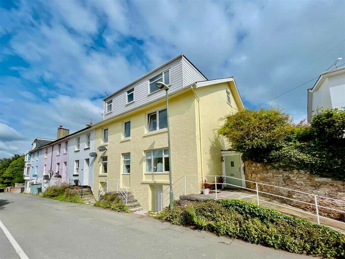 3 Bedroom Flat To Rent In Stoke Gabriel Road, Galmpton, Brixham, TQ5