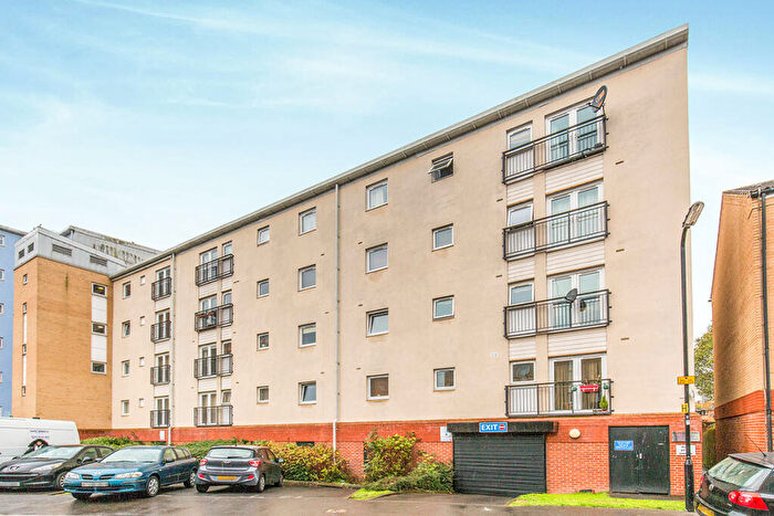 2 Bedroom Flat To Rent In White Star Place, Southampton, SO14