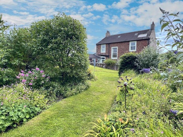 3 Bedroom Property For Sale In Moss Side, Egremont, CA22