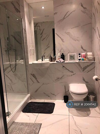 2 Bedroom Flat To Rent In Drury Lane, Liverpool, L2