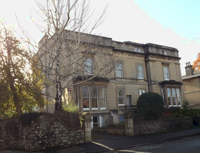 1 Bedroom Flat To Rent In Cotham Road, Cotham, Bristol, BS6