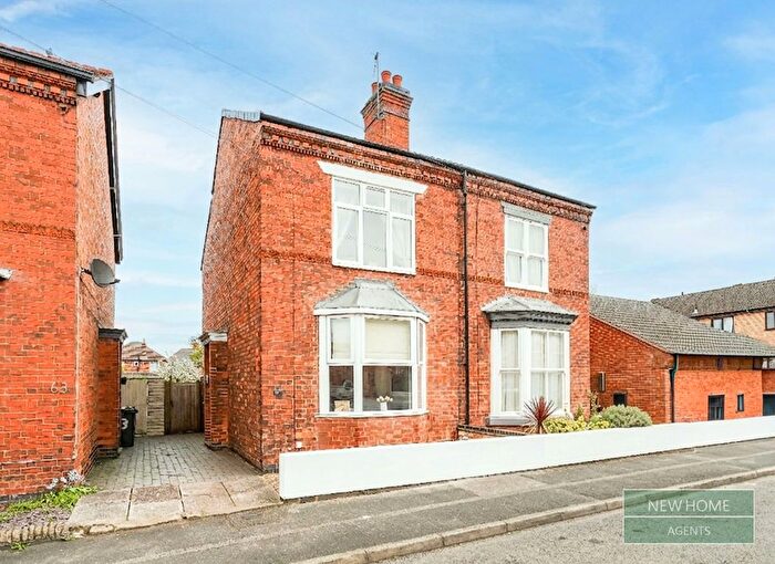 3 Bedroom Semi-Detached House For Sale In Sandford Road, Syston, Leicester, LE7