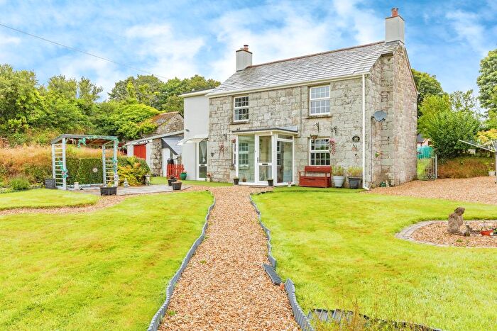 2 Bedroom Cottage For Sale In Currian Vale, Nanpean, St. Austell, Cornwall, PL26
