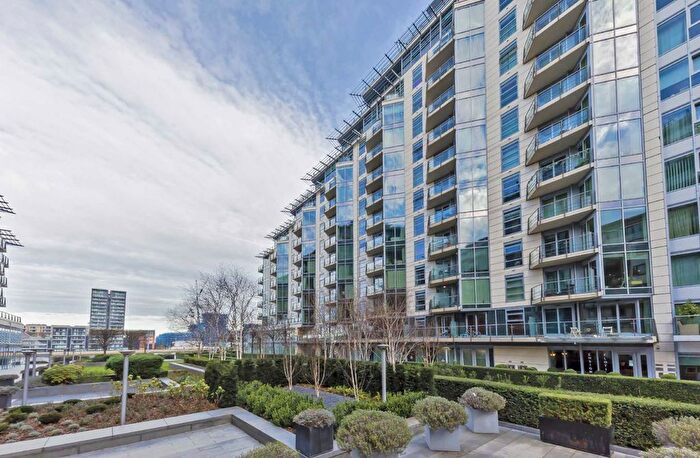 1 Bedroom Flat To Rent In Juniper Drive, Battersea, SW18