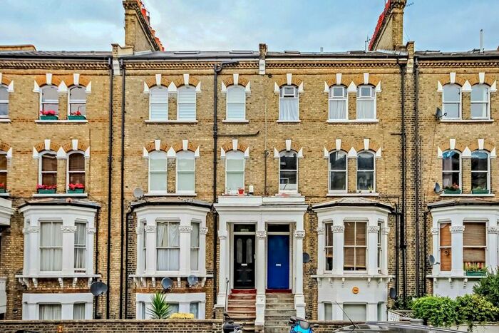 2 Bedroom Flat To Rent In Edith Road, London, W14
