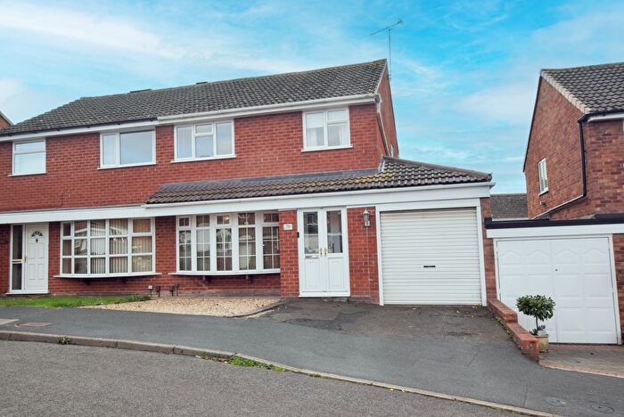 3 Bedroom Semi-detached House For Sale In Pemberton Road, Admaston, Telford, TF5