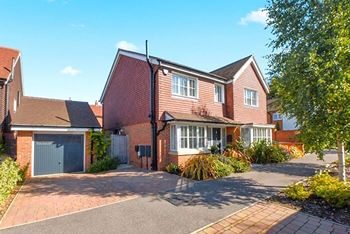 4 Bedroom Detached House For Sale In Stocks Way, Lenham, ME17