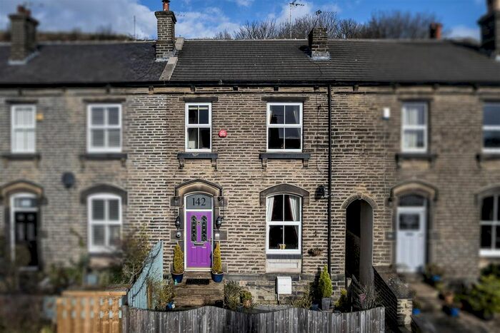 3 Bedroom Terraced House To Rent In Longwood Gate, Longwood, Huddersfield, HD3
