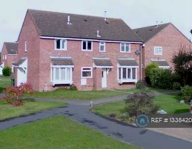2 Bedroom End Of Terrace House To Rent In Reynolds Close, St. Ives, PE27