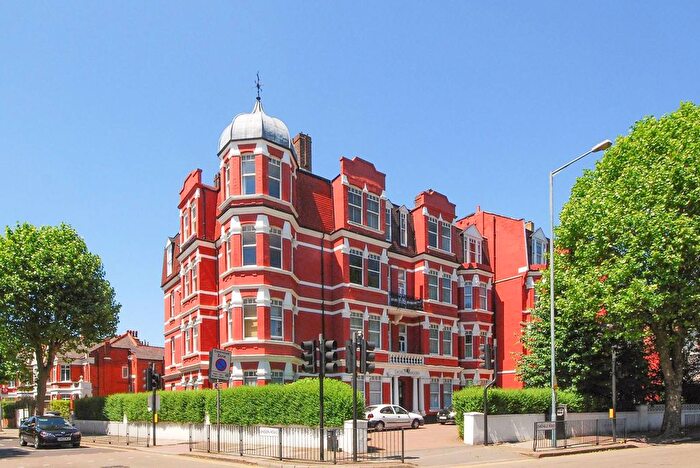 1 Bedroom Flat To Rent In Chichele Road, Cricklewood, London, NW2