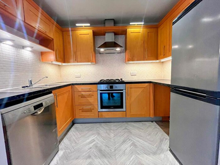 2 Bedroom Apartment To Rent In Aberford Road, Oulton, Leeds, LS26