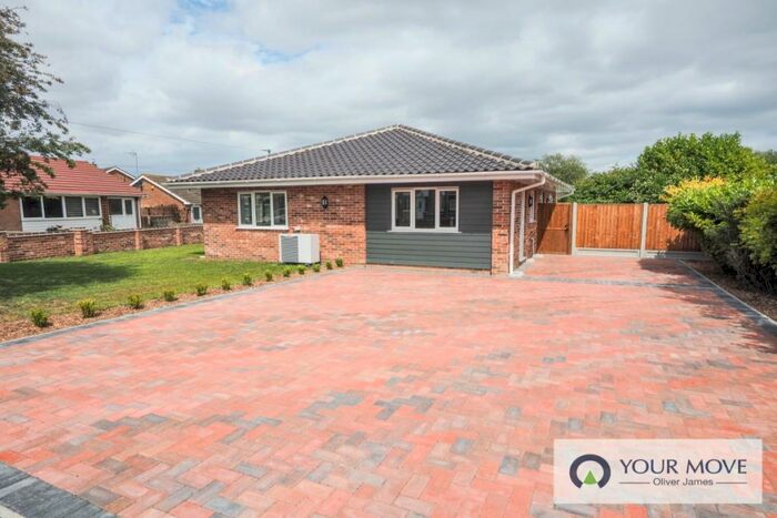 2 Bedroom Bungalow To Rent In Cotoneaster Court, Gorleston, Great Yarmouth, Norfolk, NR31