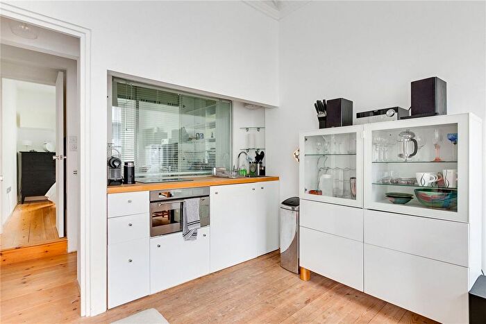 1 Bedroom Flat To Rent In Berrington House, Notting Hill, W2