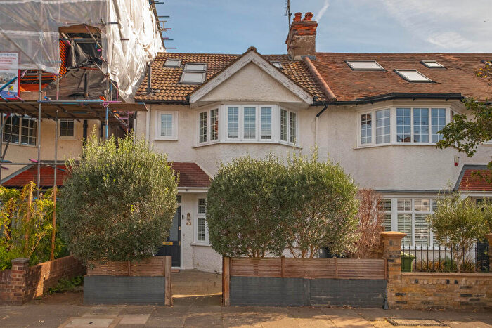 4 Bedroom Semi-Detached House For Sale In Enmore Gardens, London, SW14