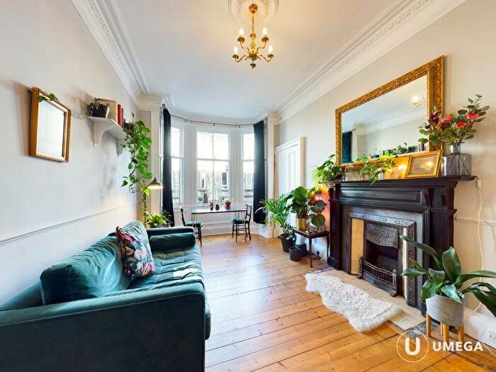 2 Bedroom Flat To Rent In Edina Street, Easter Road, Edinburgh, EH7