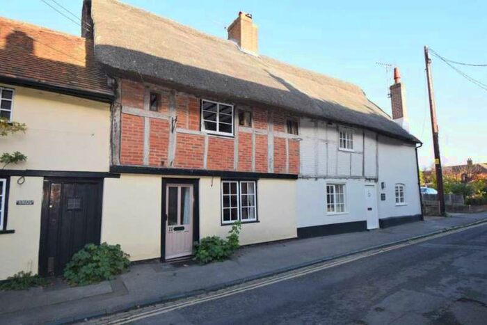 2 Bedroom Terraced House To Rent In Church Street, Watlington, Oxfordshire, OX49