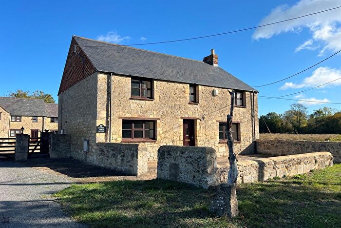 3 Bedroom Detached House To Rent In Barton Village Road, Headington, Oxford, OX3