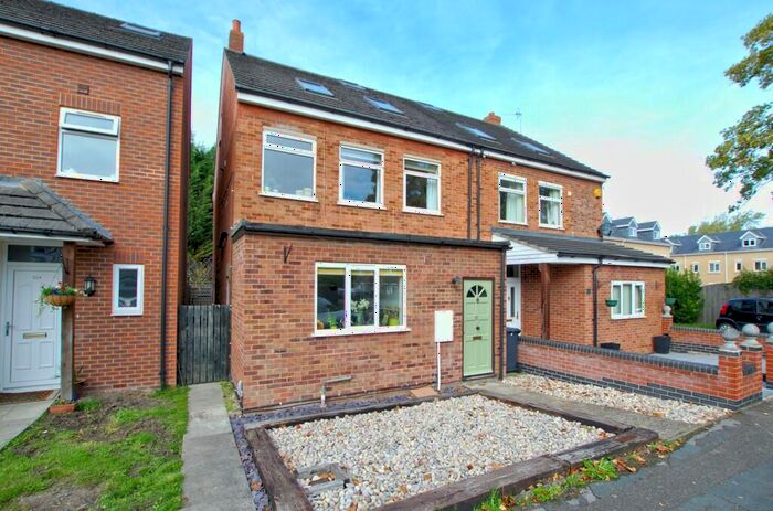 5 Bedroom Semi-Detached House To Rent In Derwent Close, CB1