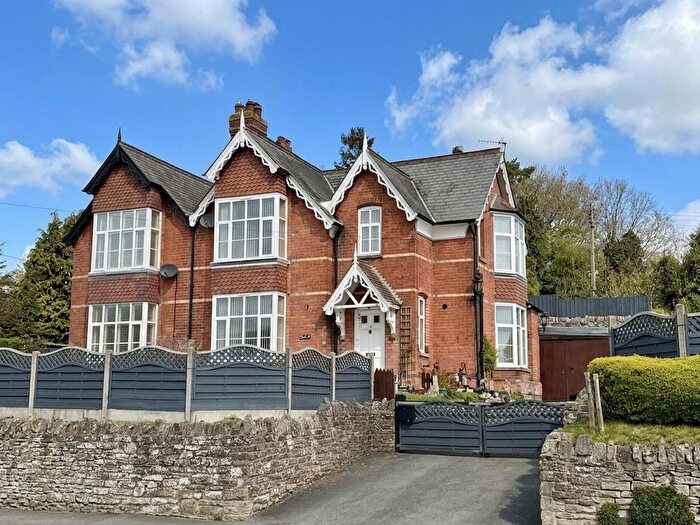 5 Bedroom Semi Detached House For Sale In Victoria Road, Kington, HR5