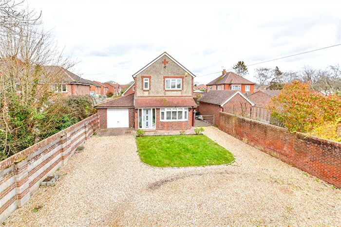 3 Bedroom Detached House For Sale In Main Road, Emsworth, Hampshire, PO10