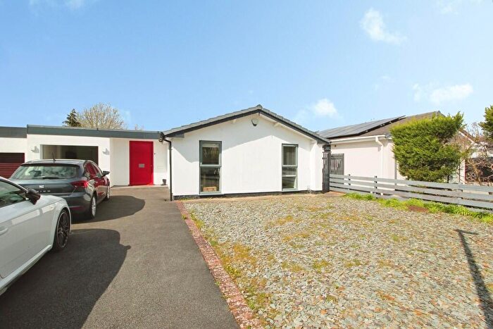2 Bedroom Detached Bungalow To Rent In Denstone Drive, Westminster Park, CH4