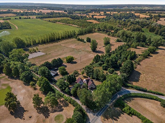 4 Bedroom Equestrian Property For Sale In Sulleys Hill, Lower Raydon, Ipswich, Suffolk, IP7