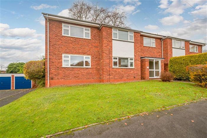 2 Bedroom Flat To Rent In Churchcroft, Harborne, Birmingham, B17