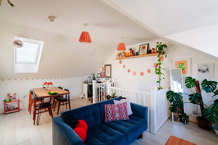2 Bedroom Maisonette For Sale In Chessel Mews, British Road, Bristol, Bristol, BS3