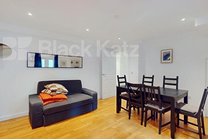 2 Bedroom Flat To Rent In Rochester Road, Camden, NW1