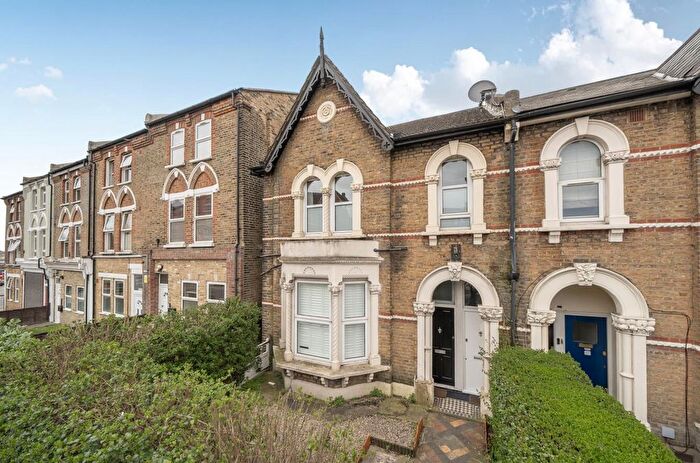 2 Bedroom Maisonette To Rent In Stanstead Road, London, SE6