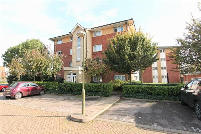 1 Bedroom Flat To Rent In Pentland Close, Edmonton, London, N9