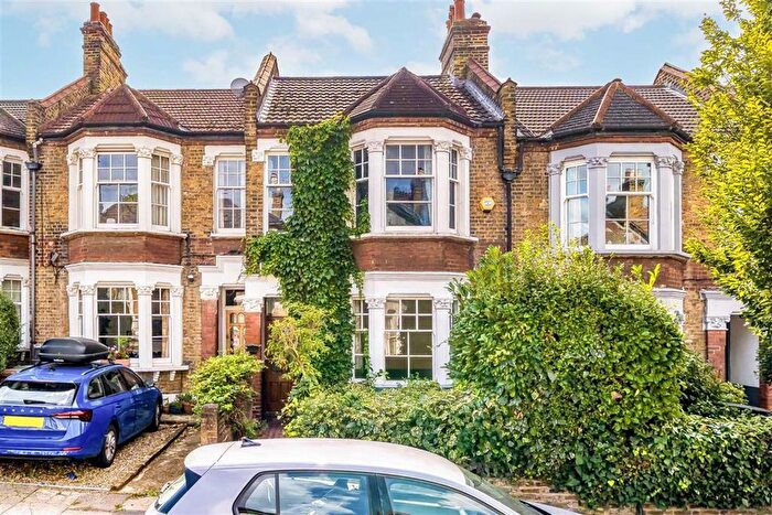 4 Bedroom Property For Sale In George Lane, Hither Green, SE13