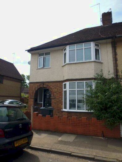 4 Bedroom Terraced House To Rent In Ransome Road, Far Cotton, NN4
