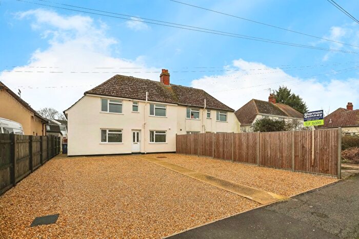 3 Bedroom Semi-Detached House For Sale In The Avenue, Ramsey, Huntingdon, PE26