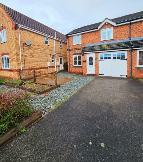 3 Bedroom Semi-Detached House To Rent In Paddock Lane, Metheringham, LN4