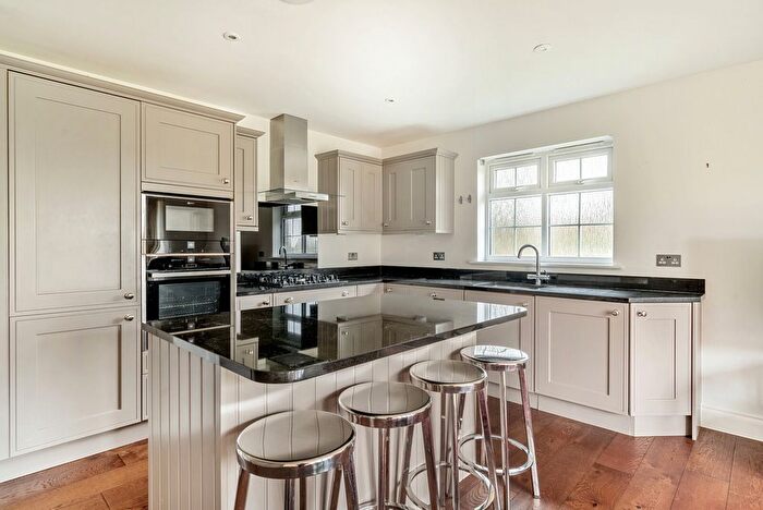 2 Bedroom Bungalow For Sale In Russington Road, Shepperton, TW17