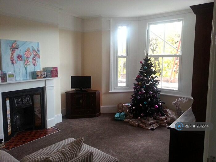 4 Bedroom Maisonette To Rent In Brunswick Square, Herne Bay, CT6