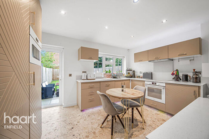 3 Bedroom Character Property For Sale In Queens Road, London, N9