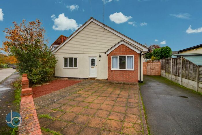4 Bedroom Detached Bungalow To Rent In Seldon Road, Tiptree, Colchester, CO5