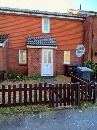 2 Bedroom Terraced House To Rent In Holmes Court, Andover, SP10