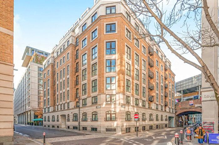 1 Bedroom Flat For Sale In Pepys Street, Tower, EC3N