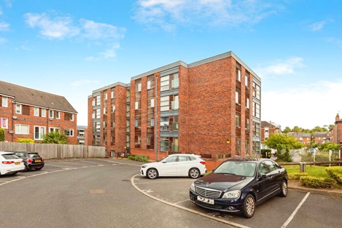 2 Bedroom Apartment To Rent In Binding House, Binding Close, Nottingham, NG5