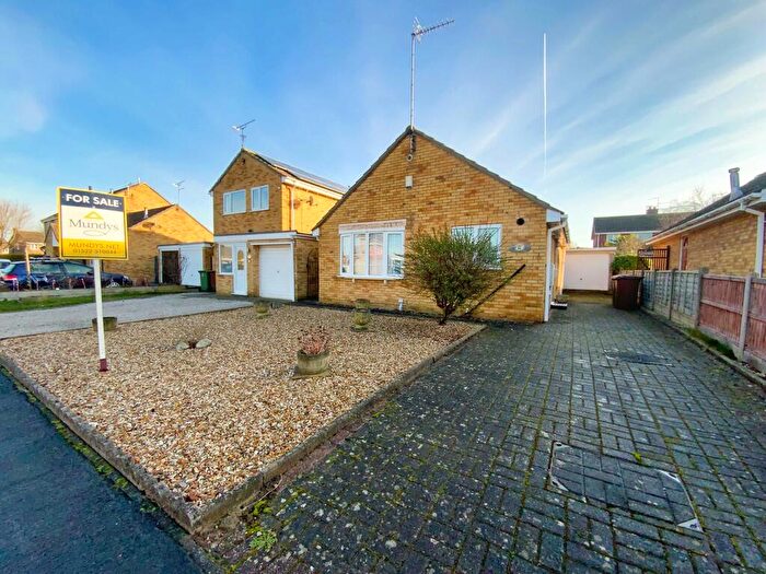 2 Bedroom Detached Bungalow For Sale In Dunmore Close, Lincoln, LN5